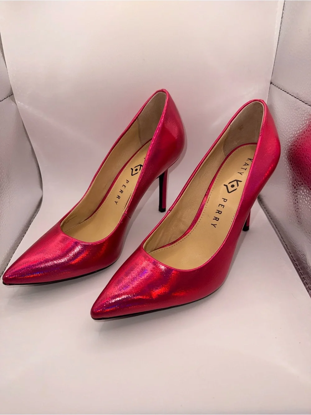 Katy Perry Collections Shimmer Pointed-Toe Pumps in Magenta - Picture 6 of 9